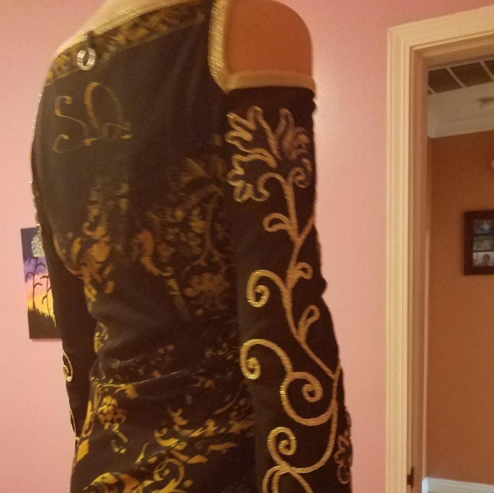 Dress - Picture 2 of 3